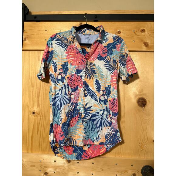 IZOD Saltwater Floral Hawaiian Button Down Short Sleeve Tropical Top Mens S - Picture 1 of 4